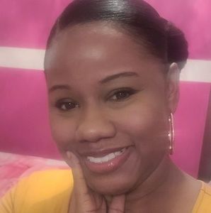 Meet your Posher, Faith